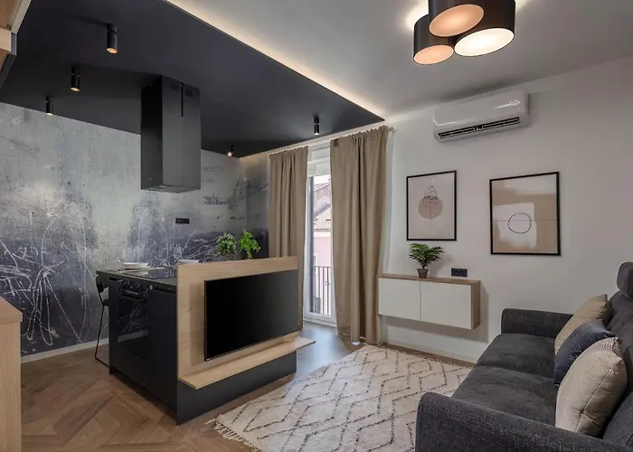 Luxury Apartments Pod Kastelom