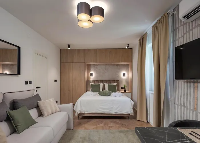 Luxury Apartments Pod Kastelom